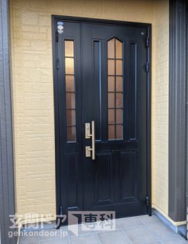 流山市松ヶ丘玄関ドア取替事例　昔のＹＫＫ製の玄関ドアを交換