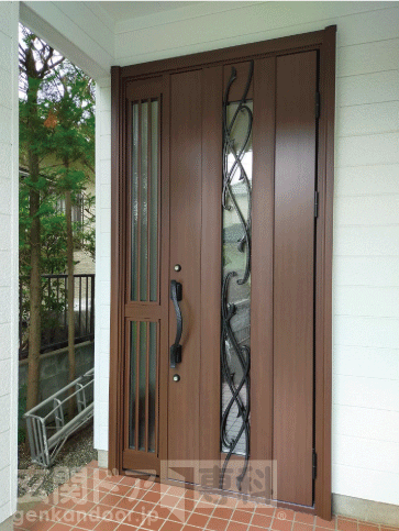 厚木市森の里玄関ドア