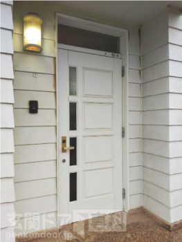 船橋市藤原の玄関ドア交換工事　もとは白いドア